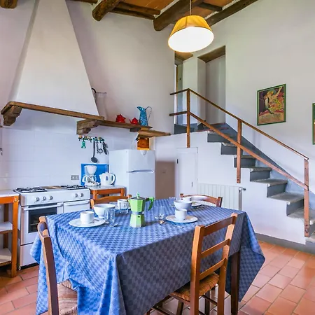 Podere Cima A Zano - Apt-alfiero By Interhome *